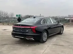 2024 Hongqi H5 1.5T DCT Zhilian Qiyun, чёрный — фото 4