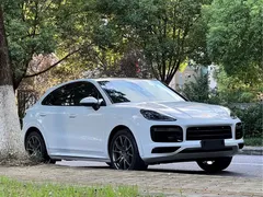 2021 Porsche Cayenne Coupé 3.0T, белый — фото 3