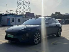2026 Nio ET5T Champion Edition 100kWh Touring, чёрный — фото 2