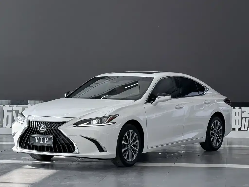 2023 Lexus ES 200 Excellence