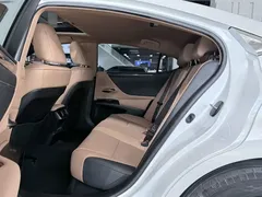 2023 Lexus ES 200 Excellence, белый — фото 8