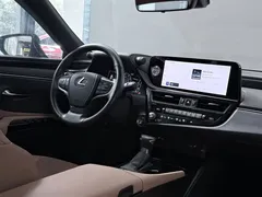 2023 Lexus ES 200 Excellence, белый — фото 17