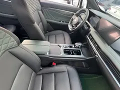 2023 Geely Haoyue L 2.0T DCT Luxury, белый — фото 7