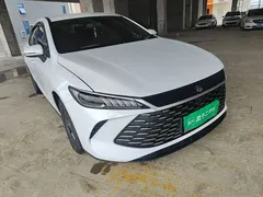 2025 BYD Qin PLUS DM-i PHEV Smart Driving 55km Leading, белый — фото 4