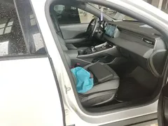 2025 BYD Qin PLUS DM-i PHEV Smart Driving 55km Leading, белый — фото 25