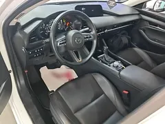 2022 Mazda 3 2.0L AT, белый — фото 10
