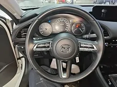 2022 Mazda 3 2.0L AT, белый — фото 11