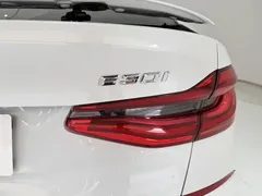2021 BMW 6 Series GT 630i M Sport Package, белый — фото 10