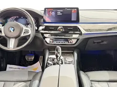 2021 BMW 6 Series GT 630i M Sport Package, белый — фото 26