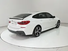 2021 BMW 6 Series GT 630i M Sport Package, белый — фото 27