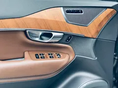2023 Volvo XC90 7-seat, чёрный — фото 12