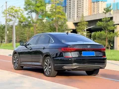 2022 Volkswagen Passat 330TSI Luxury, чёрный — фото 6