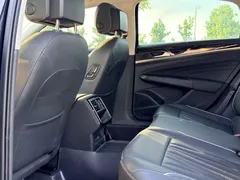 2022 Volkswagen Passat 330TSI Luxury, чёрный — фото 8