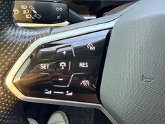 2022 Volkswagen Passat 330TSI Luxury, чёрный — фото 25