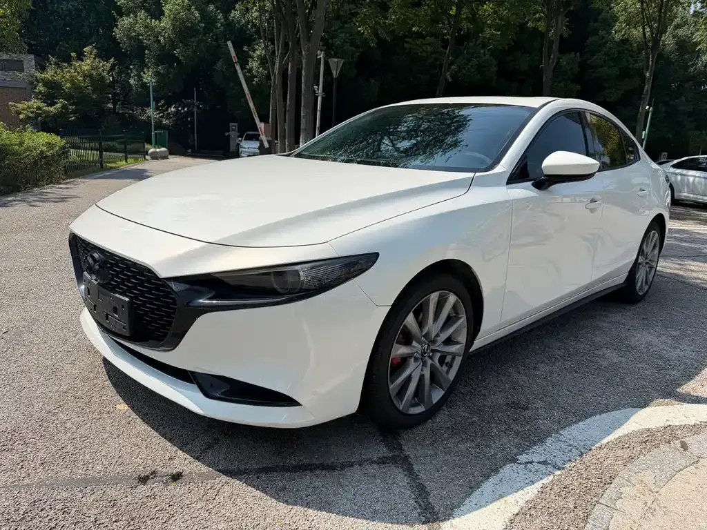 2021 Mazda 3 2.0L AT