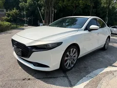 2021 Mazda 3 2.0L AT, белый — фото 1