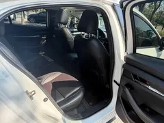 2021 Mazda 3 2.0L AT, белый — фото 10