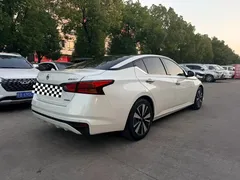 2021 Nissan Teana 2.0L XL Comfort, белый — фото 6