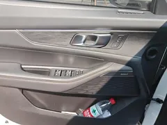 2021 Changan UNI-K 2.0T Premium, белый — фото 7