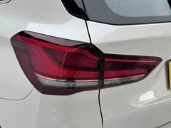 2022 BMW X1 Premium, белый — фото 7