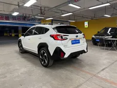 2024 Subaru Crosstrek 2.5i AWD Flagship EyeSight, белый — фото 6