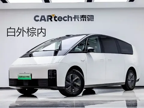 2025 Li Auto MEGA Ultra Smart Refresh