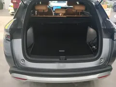 2024 BYD Song L PHEV 112km Leading — фото 4