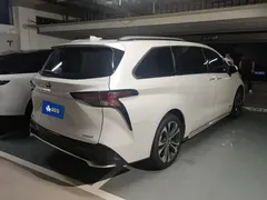 2023 Toyota Granvia 2.5L Hybrid Premium Plus, белый — фото 3