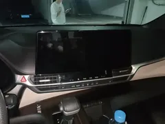 2023 Toyota Granvia 2.5L Hybrid Premium Plus, белый — фото 13