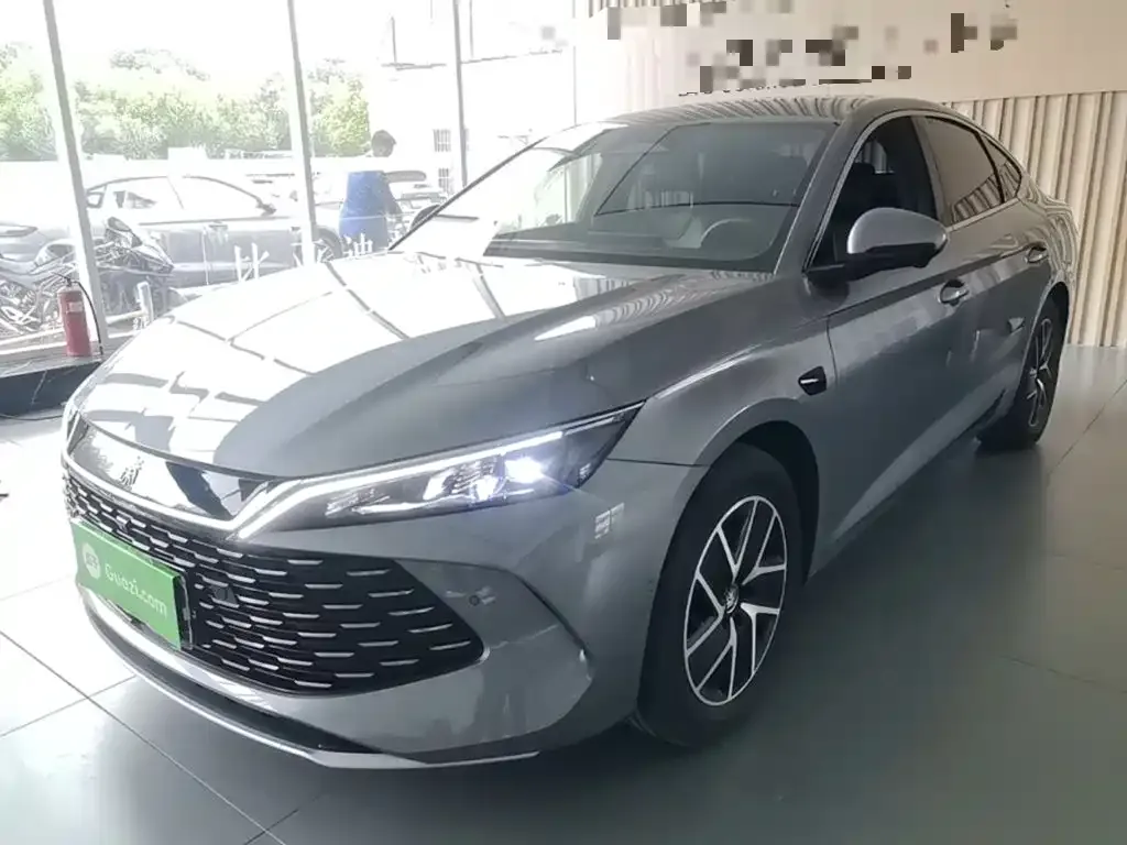 2025 BYD Qin L PHEV Smart Driving 120km