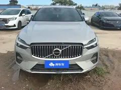2022 Volvo XC60 4WD Zhiyi Luxury — фото 2