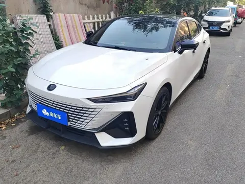 2022 Changan UNI-V 1.5T Premium