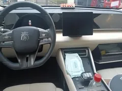 2024 BYD Qin L PHEV 80km Leading — фото 13