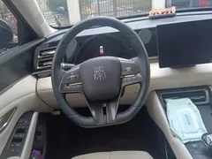 2024 BYD Qin L PHEV 80km Leading — фото 15