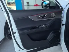 2022 Chery Tiggo 8 Pro 290T 2WD 5-seat, белый — фото 7