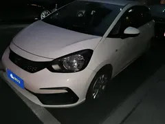 2021 Honda Fit 1.5L CVT, белый — фото 1