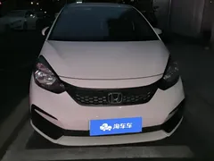 2021 Honda Fit 1.5L CVT, белый — фото 2