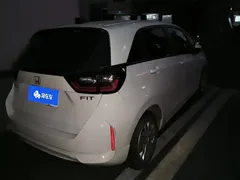 2021 Honda Fit 1.5L CVT, белый — фото 3