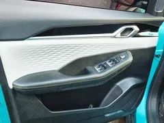 2022 Geely Coolray COOL 1.5TD DCT, синий — фото 7