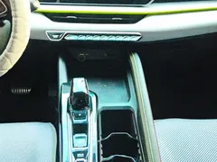 2022 Geely Coolray COOL 1.5TD DCT, синий — фото 16