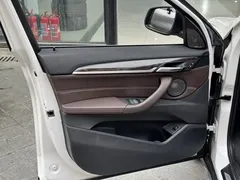 2022 BMW X1 Premium, белый — фото 17