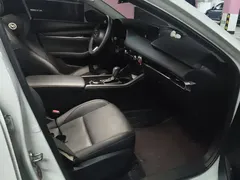 2021 Mazda 3 2.0L AT, белый — фото 8
