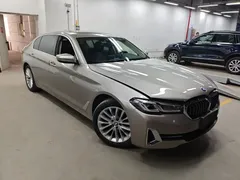 2022 BMW 5 Series 525Li Luxury Package — фото 5