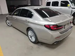 2022 BMW 5 Series 525Li Luxury Package — фото 6