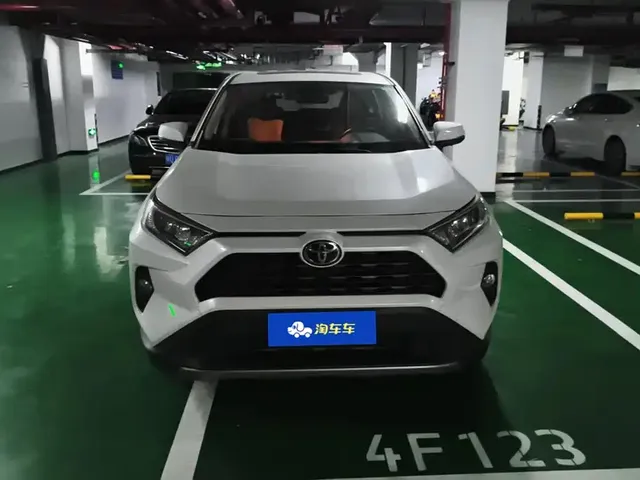 2022 Toyota RAV4 2.0L CVT 2WD Fashion