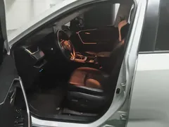 2022 Toyota RAV4 2.0L CVT 2WD Fashion, белый — фото 9