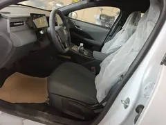 2025 BYD Qin PLUS DM-i PHEV Smart Driving 128km Advance, белый — фото 15