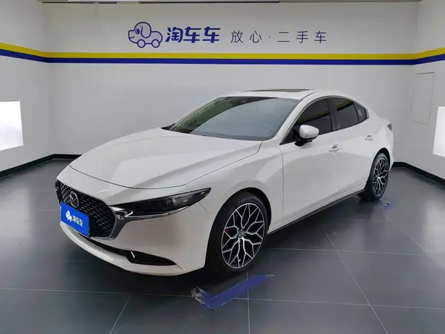 2022 Mazda 3 2.0L AT