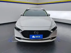 2022 Mazda 3 2.0L AT, белый — фото 2