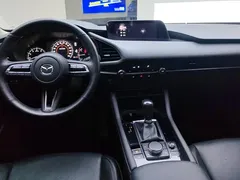 2022 Mazda 3 2.0L AT, белый — фото 12